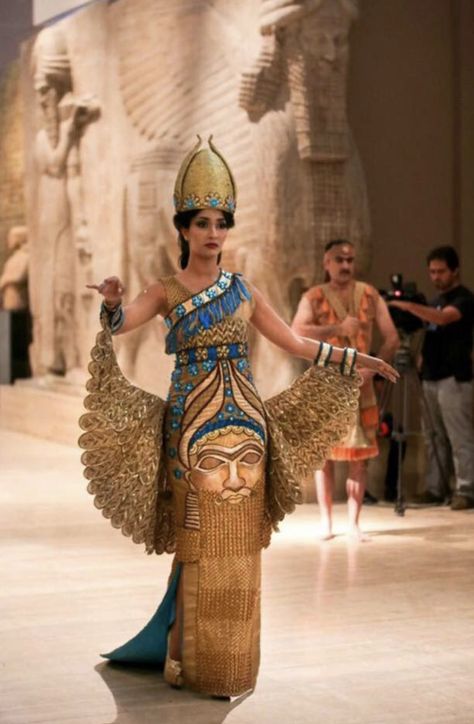 Babylonian Fashion, Sumerian Fashion, Mesopotamian Fashion, Egyptian Culture Clothing, Sumerian Clothing, Babylon Clothing, Mesopotamia Fashion, Ancient Persian Clothing, Assyrian Culture