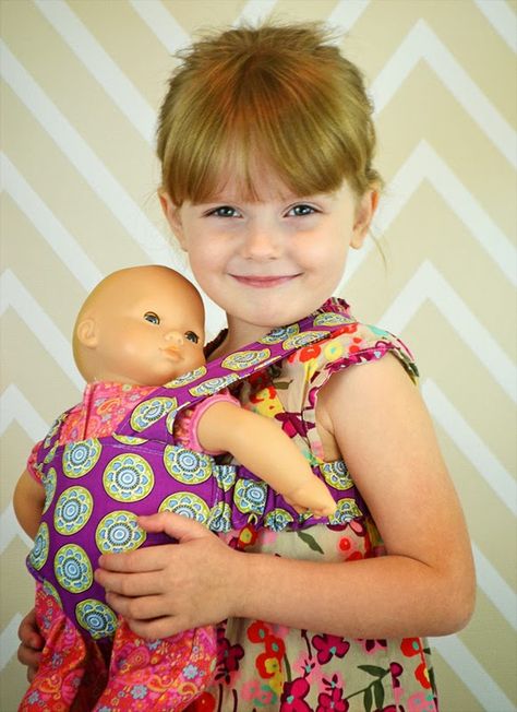 Carmondy's Doll Carrier Doll Carrier Free Pattern, Baby Doll Carrier Pattern, Doll Carrier Pattern, Makeover Videos, Baby Doll Carrier, Carrier Pattern, Create Kids Couture, Bitty Baby Clothes, Doll Carrier