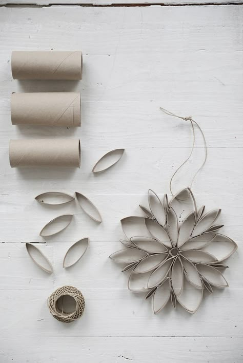 This Year's DIY Christmas Decoration (Made From Toilet Paper Rolls!)