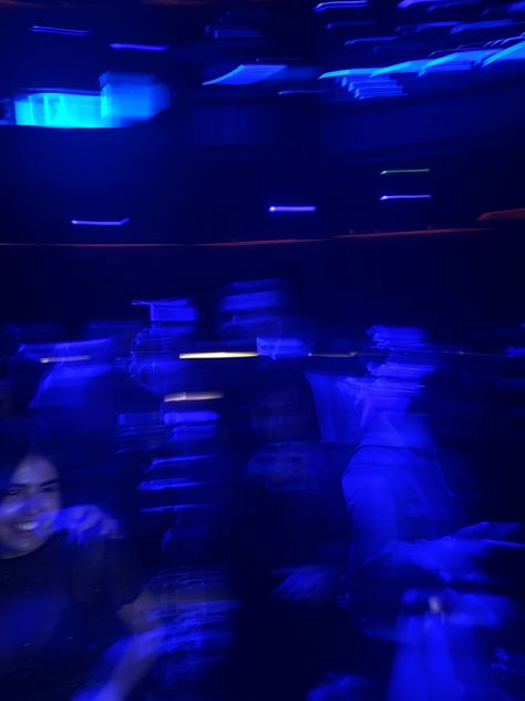 Vegas party club dark blue blurry aesthetic Blue Theater Aesthetic, Blurry Club Aesthetic, Dark Blue Party Aesthetic, Blue Club Aesthetic, Party Aesthetic Blue, Blue Blurry Aesthetic, Blue Aesthetic Party, Dark Blue Party, Vegas Aesthetic