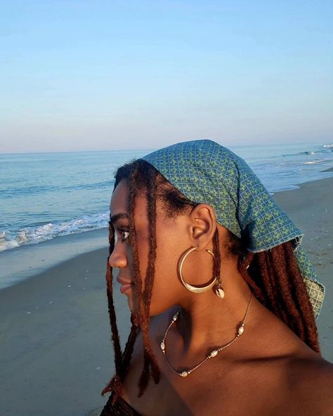 Bandana Hairstyles Dreadlocks, Box Braids And Bandanas, Locs And Bandanas, Bandana With Locs, Locs With Bandana, Headwraps With Locs, Loc Headwrap Styles, Locs Bandana, Wrapped Locs