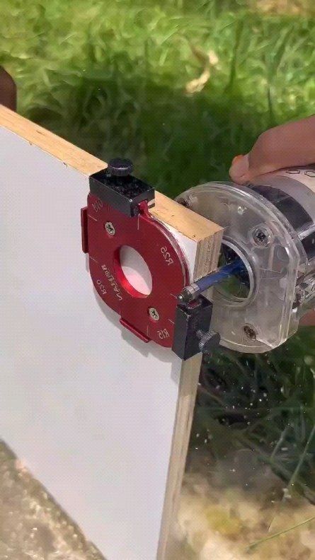 REview Ali | 💡Jet Scooter | Instagram Trim Router, Carpentry Tools, Carpentry Diy, Into The Woods, Router Bits, Woodworking Techniques, Woodworking Designs, Easy Woodworking Projects, 4 In 1