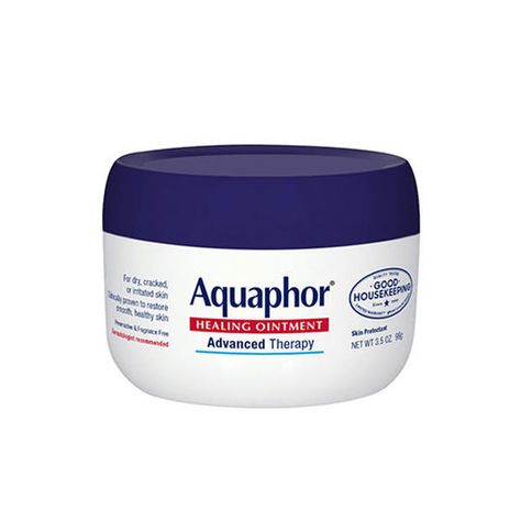 Aquaphor Healing Ointment Advanced Therapy | Now that's what we call beauty sleep. No matter how much we value taking care of our skin, hair, and body, we’re still all about efficiency. Because when you have things to do, places to be, and goals to accomplish, it’s hard enough to manage even a simple beauty regime that gets it all taken care of. That’s where the magic of overnight beauty products comes in. These nighttime treatments help you get gorgeous during your regularly scheduled beauty Aquaphor Healing Ointment, Skincare Needs, Healing Skin, Extremely Dry Skin, Healing Ointment, Healing Therapy, Cracked Skin, Skin Healing, Skin Protection