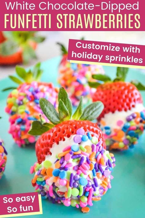 Snacks With Sprinkles, Chocolate Covered Strawberries With Sprinkles, Chocolate Covered Strawberries Sprinkles, Strawberry Dipped In Chocolate Ideas Birthday, Strawberries Dipped In White Chocolate, Chocolate Strawberries Recipe, Baby Sprinkle Ideas, Candyland Birthday Party Ideas, Chocolate Strawberry Cupcakes