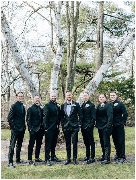 Are you dreaming of a snowy winter wonderland wedding for your big day?! As a Detroit wedding photographer, we are often blessed with gorgeous snowfall in the fall and winter! And even if it doesn't snow, the magic is still there! Click to see more from this beautiful day! | Kayla Bouren Photography Winter Groomsmen, Winter Wedding Groomsmen, Guest Wardrobe, Snowy Wedding, Wedding Thanks, Wedding Groomsmen, Winter Wonderland Wedding, Snowy Winter, Detroit Wedding