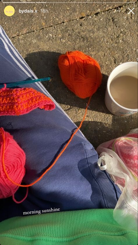 The beginning of an orange crochet project sitting on her lap. Next to her is a cup of coffee and a bag. Knitting Instagram Post Ideas, Crochet Ig Story, Crochet Instagram Content Ideas, Crochet Instagram Story, Crochet Instagram Post Ideas, Crochet Instagram Feed, Crochet Social Media Content, Crochet Instagram, Crochet Aesthetic