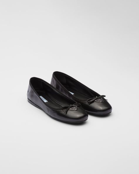 Black Nappa Leather Ballerinas | PRADA Fall Fashion Staples, Chic Winter Outfits, Leather Bow, Jewelry Essentials, Triangle Logo, Comfortable Sneakers, Leather Bows, Classic Jewelry, Prada Shoes