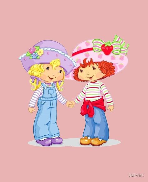 Strawberry Shortcake Halloween, Strawberry Shortcake Halloween Costume, Cake Costume, Strawberry Shortcake Costume, Halloween Duo, Halloween Duos, Strawberry Shortcake Cartoon, Strawberry Shortcake Birthday, Diy Graduation Gifts