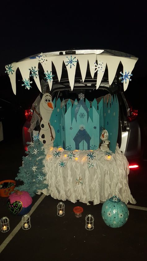 Frozen - Trunk or Treat  (Snowflakes made by 2nd graders💙❄) Frozen Theme Trunk Or Treat Ideas For Cars, Disney Truck Or Treat Ideas For Cars, Frozen Castle Trunk Or Treat, Olaf Trunk Or Treat, Elsa And Anna Trunk Or Treat, Frozen Themed Trunk Or Treat Ideas, Elsa Trunk Or Treat Ideas, Frozen Trunk Or Treat Ideas For Suv, Penguin Trunk Or Treat