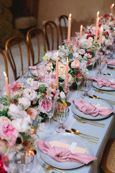 42 Outstanding Wedding Table Decorations ❤ wedding table decorations flower bright tablerunner with candles davidandkathrin #weddingforward #wedding #bride #weddingdecor #weddingtabledecorations Pink Tablescape, Romantic Table Decor, Table Decorations Wedding, Fancy Table, Romantic Table, Beautiful Table Settings, Table Styling, Table Runners Wedding, Pink Table