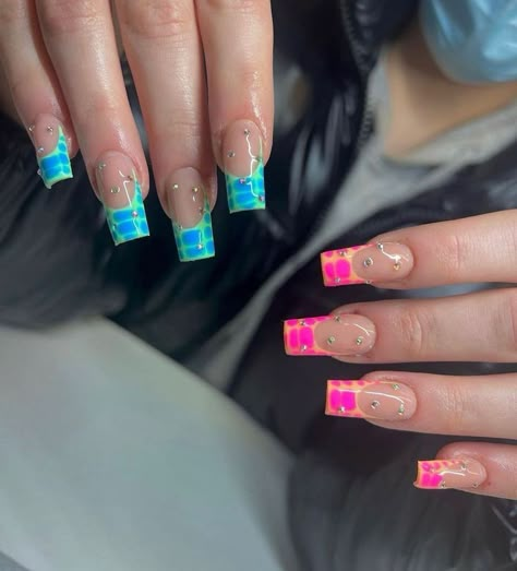 Nails Acrylic2023, Baddie Vacation Nails, Spring Nail 2023, Nail Art Spring, Nail Designs Acrylic, Nail 2023, Trendy Nail Designs, Drip Nails, Grunge Nails