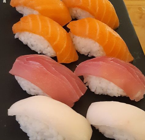 sushi nigiri, elim 220114 Sushi Nigiri, Sushi Love, Nigiri Sushi, Contemporary World, Girl Therapy, Aesthetic Foods, Sushi Art, Savory Food, Baking Project