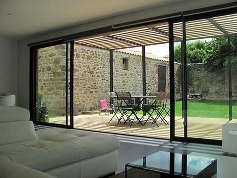 Casa Country, Sliding Glass Doors, Backyard Garden Design, Interior Garden, House Extensions, Patio Doors, Glass Doors, Design Case, Home Fashion