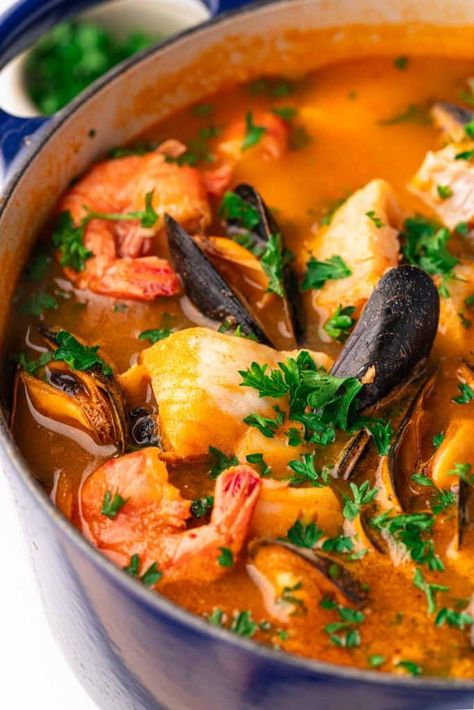 Soup Recipes Fish, Seafood Bouillabaisse Recipes, Bouliabais Seafood, French Seafood Soup, Bouliabais Recipe, Boulabase Soup, Seafood Boulibaisse Recipe, Boulabais Recipe, Boulibaisse Recipe