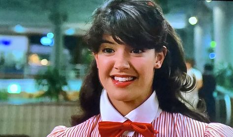 Phoebe Cates Fast Times, Linda Barrett, Buccaneers Cheerleaders, Bangs Ideas, Film Characters, 1980s Movies, Phoebe Cates, Carrie White, Fast Times