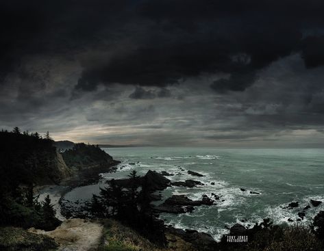 Stormy weather on the Oregon Coast. Photo taken by Tony Jones Stormy Island Aesthetic, Stormy Weather Painting, Stormy Weather Aesthetic, Pnw Gothic, Tony Jones, Stormy Ocean, Weather Art, Ocean Storm, Weathered Paint