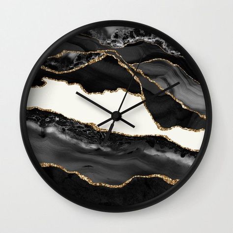 Beach Nail Art, Resin Clock, Gold Clock, Handmade Clocks, Resin Crafts Tutorial, Black Clocks, Diy Abstract Canvas Art, Resin Art Painting, Diy Clock Wall