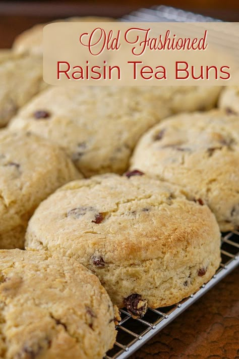 Old Fashioned Raisin Tea Buns - I just pulled this batch of oversized buns out of the oven and am now eating one warm with melting butter. Heaven. Raisin Tea Buns, Tea Buns, Raisin Buns, Bun Recipes, Newfoundland Recipes, Tea Biscuit, Melting Butter, Rock Recipes, Biscuit Bread