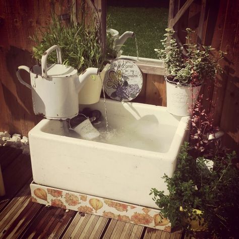 Belfast/Butler sink upcycled into a pretty  DIY water feature. Belfast Sink Garden Ideas, Upcycled Water Features, Sink Water Feature, Butler Sink Garden Ideas, Sink Pond, Belfast Sink Garden Pond, Belfast Sink Water Feature, Belfast Sink Pond, Belfast Sink Planter