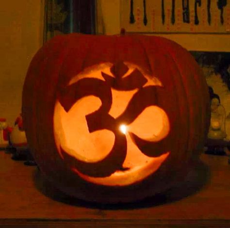 Om carved into a pumpkin. I saw this online. Blessed Samhain, Yoga Themes, Corpse Pose, Pumpkin Carving Ideas, Halloween Lanterns, Spiritual Living, Pumpkin Carvings Stencils, Pumpkin Carving Templates, Carving Ideas