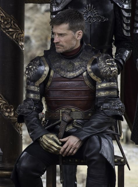 According To Nikolaj Coster-Waldau, Jaime Doesn't Love Cersei Anymore+#refinery29 Game Of Thrones Jaime, Jamie Lannister, Game Of Thrones Wallpaper, Jaime And Brienne, Game Of Thrones Costumes, Nikolaj Coster, Game Of Thrones Tv, Got Characters, Got Game Of Thrones