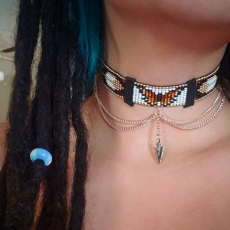 Bead Loom Choker, Loom Choker, Bead Loom Necklace, Loom Beaded Necklace, Afro Jewelry, Diy Wire Jewelry Rings, Neck Pieces Jewelry, Make Bracelets, Loom Jewelry