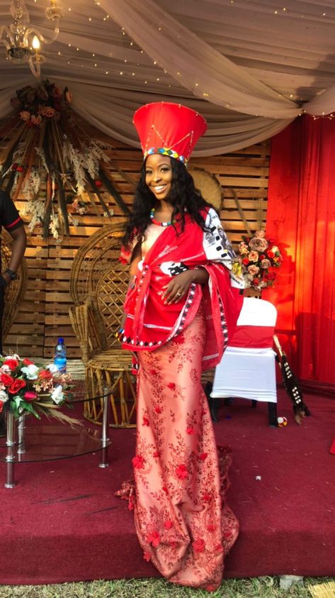 Traditional attire bride ngoni Malawian Malawian Traditional Attire, Malawian Wedding, Traditional Bride, Traditional Wedding Dresses, Traditional Attire, Wedding Mood Board, African Wedding, Wedding Mood, African Attire