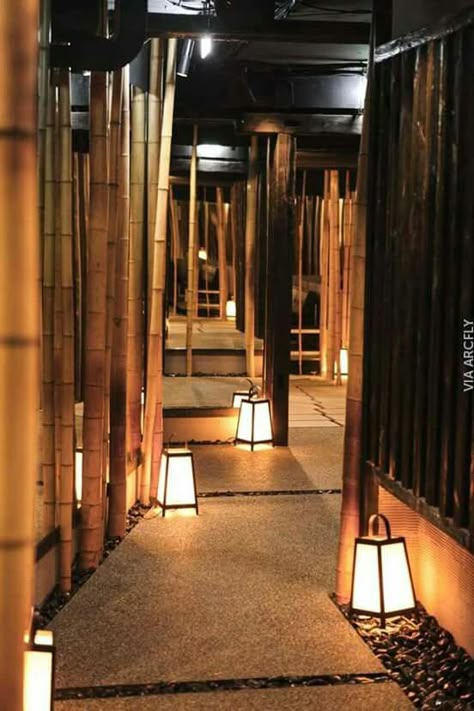 Deco Spa, Japanese Restaurant Interior, Japanese Restaurant Design, Spa Room Decor, Spa Interior Design, Japanese Interiors, Spa Interior, Japanese Decor, Spa Decor