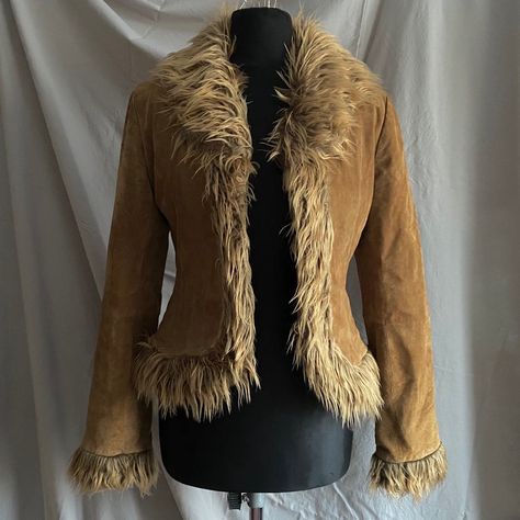 I might be biased but you should probably buy this on Depop 👍 https://depop.app.link/WE5B8fYXYdb Twilight Story, Vintage Fur Jacket, Stranger Than Fiction, 70s Jacket, Downtown Outfits, Clothing Catalog, Vintage Fur, Alt Fashion, Fashion Victim