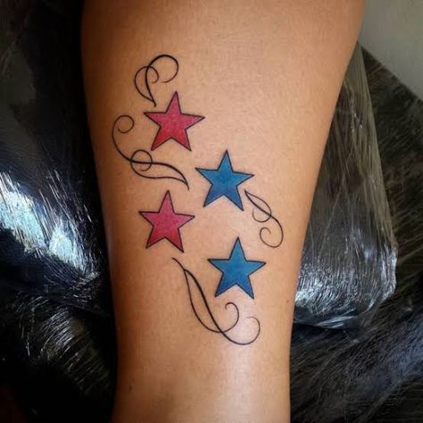 Tattoo Ideas Stars, Blue Heart Tattoo, Tattoo On Brown Skin, Black Star Tattoo, Best Star Tattoos, Star Tattoos For Men, First Tattoo Ideas, Star Tattoo Meaning, Wild Tattoo