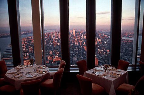 North view tables at the legendary Windows on the World restaurant on the 107th floor of the late North Tower of the World Trade Center in New York City. Windows On The World, World Trade Center Nyc, North Tower, Room With A View, One World Trade Center, World Images, Trade Centre, Twin Towers, City That Never Sleeps