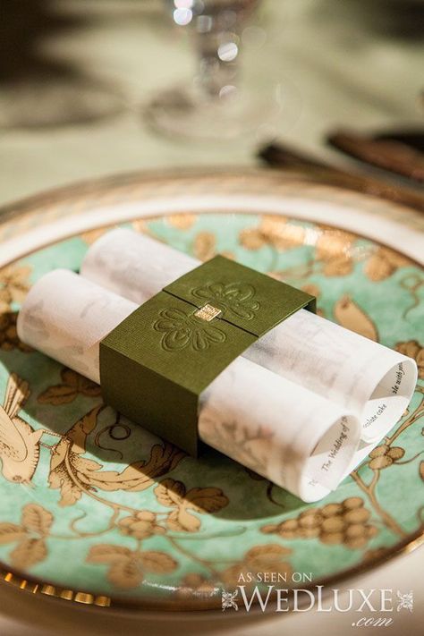 Chinese Wedding Invitation, Jade Wedding, Maggie Cheung, Art Nouveau Weddings, Mood For Love, Invitation Inspiration, Wedding Mood, Packaging Design Inspiration, Menu Cards