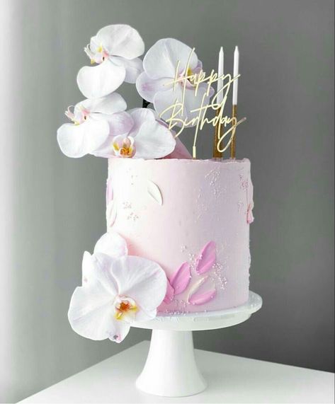 Orchid Cake, Sugar Flowers Cake, Birthday Cake With Flowers, Buttercream Cake Decorating, Elegant Birthday Cakes, 50th Birthday Cake, Creative Birthday Cakes, Beautiful Birthday Cakes, Cake Decorating Designs