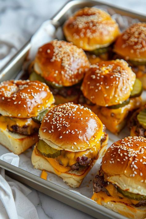 Cheeseburger On A Stick, Party Burgers Sliders, Dinner Burger Recipes, Mini Party Burgers, Putlock Ideas Food, Burger Boards For Parties, Mini Burger Sliders Parties, Baked Sliders Burgers, Slider Bar Ideas Mini Burgers