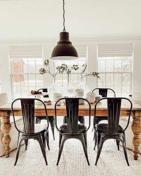 Interior Design Dining, Guest Bedroom Makeover, Modern Farmhouse Dining Room, Liz Marie, Farmhouse Dining Room Table, Liz Marie Blog, Modern Farmhouse Dining, Interior Design Dining Room, The Dining Room