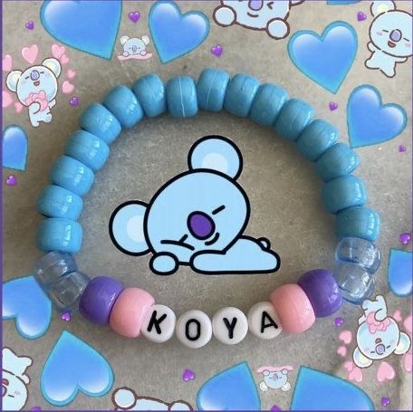 Pulseras Kandi, Bts Bracelet, Diy Kandi Bracelets, Pop Jewelry, Pony Bead Bracelets, Diy Kandi, Diy Beaded Rings, Hello Kitty Jewelry, Crystal Bead Jewelry