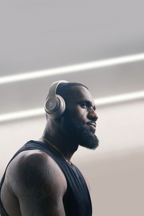 Business as usual Dre Headphones, Best Physique, Beats Studio, Beats By Dre, Tasty Bites, Winter Layering, King James, Earmuffs, Beats Headphones