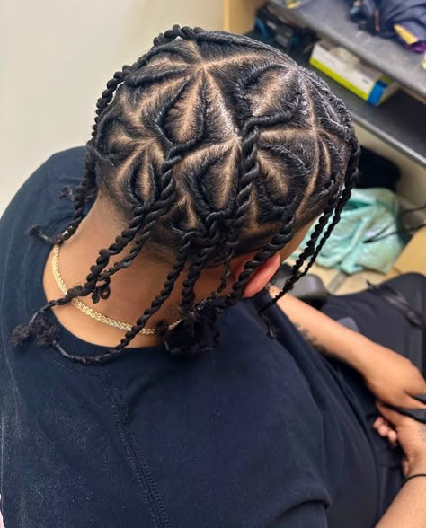 Twostrands Kamakazi Twist Men, Leo Hair, Twist Men, Men's Braids, Men Locs, Cornrow Braids Men, Launch Video, Twists Hairstyles, Braids Men