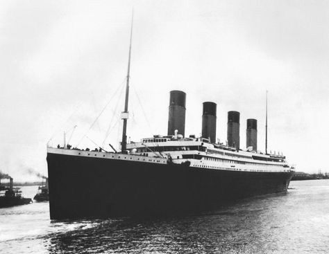 ‘Titanic’ Cracker Sold for $23,000 at Auction Titanic Real Photos, Titanic Real, Titanic Pictures, Rose Titanic, Real Titanic, Titanic Facts, Belfast Ireland, Titanic History, Titanic Ship