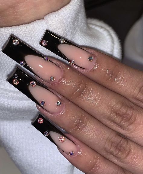 Black Blinged Out Nails, Black Nails With Gems, Plain Acrylic Nails, Big Nails, Charms Aesthetic, Aesthetic Square, Long Black Nails, Lily Nails, Quince Invitations