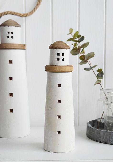 Lighthouse Decor Ideas, Lighthouse Diy, Wooden Lighthouse, Diy Nautical Decor, Home By The Sea, White Lighthouse, Lighthouse Decor, Nautical Home Decor, Nautical Diy