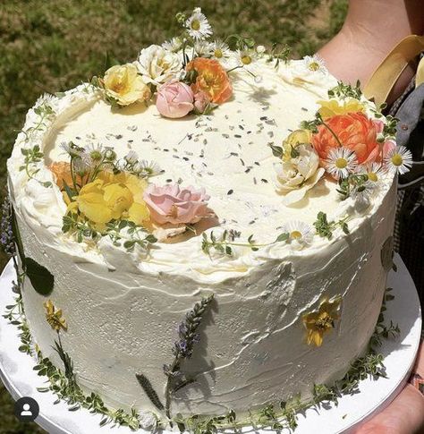 Botanical Cake, Edible Flowers Cake, Making Cakes, Birthday Cake With Flowers, Flower Cakes, Fresh Flower Cake, Pretty Dessert, Cute Baking, Community Support