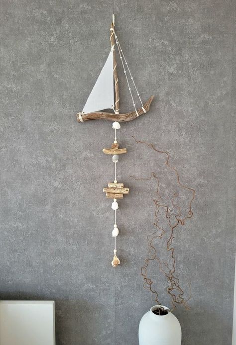 Diy Beach Decor Outdoor, Macrame Nautical, Seashell Art Diy, Deco Marine, Driftwood Art Diy, Nautical Crafts, Painting Walls, Driftwood Projects, Shell Crafts Diy