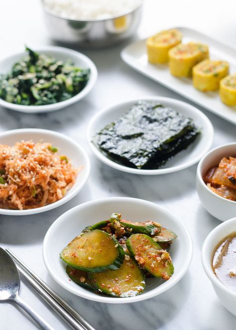 5 Easy Korean Side Dishes (Banchan, 반찬) 34 Fried Chicken Korean, Salad Korean, Banchan Recipe, Korean Food Side Dishes, Food Recipes Chicken, Korean Food Recipes, Spinach Side Dish, Spicy Cucumber Salad, Recipe Korean