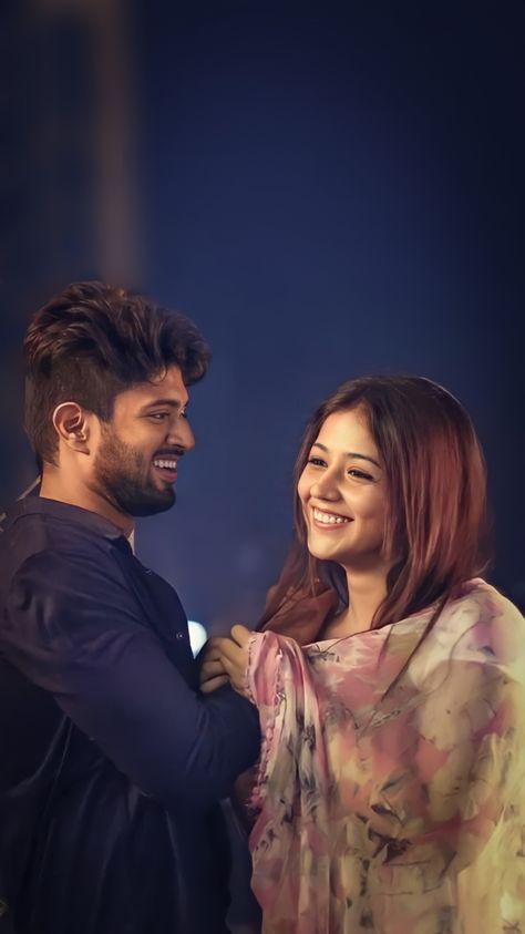 Telugu Songs Lyrics, New Movie Images, Cute Movie Scenes, Movie Pic, Romantic Couples Photography, Bollywood Couples, Cute Couples Photography, Couple Picture Poses, Love Couple Photo