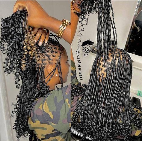 Plaits With Curly Ends, Small Short Knotless Braids, Hair Braid Designs, Short Hair Twist Styles, Micro Braids Hairstyles, Quick Braids, Weave Hairstyles Braided, Short Box Braids Hairstyles, Braided Hairstyles For Black Women Cornrows