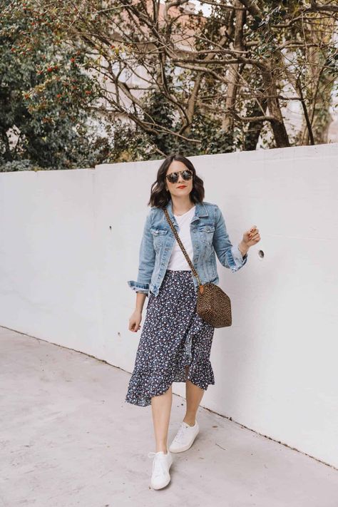 Jean jacket and Midi skirt outfit Dresses And Denim Jacket Outfit, Summer Dress Jean Jacket, Midi Skirt And Denim Jacket Outfit, Jeans Jacket Summer Outfit, Spring Outfits Denim Jacket, Jeans Jacket And Skirt Outfit, Women’s Jean Jacket Outfit, Denim Jacket Outfit With Skirt, Levi Jacket Outfits