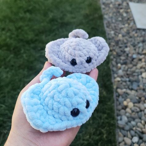 Mini Baby Stingray Plushie Crochet Handmade Plush Cute Stuffed Animal Toy Kawaii  | eBay Crochet Inspo Stuffed Animals, Crochet Simple Animals, Crochet Fruit Plush, Crochet Ideas Stuffed Animals, Simple Crochet Animals, Crochet Ideas Plushies, Fluffy Crochet Animals, Sewn Plushies, Stingray Stuffed Animal