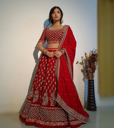 Jassita Gurung LOOKBOOK | STYLE AND FASHION - Trending Net Nepal Gurung Dress, Lehenga Online Shopping, Sari Skirt, Bridesmaid Lehenga, Red Lehenga, Lehenga Collection, Lehenga Blouse, Ghagra Choli, Silk Taffeta