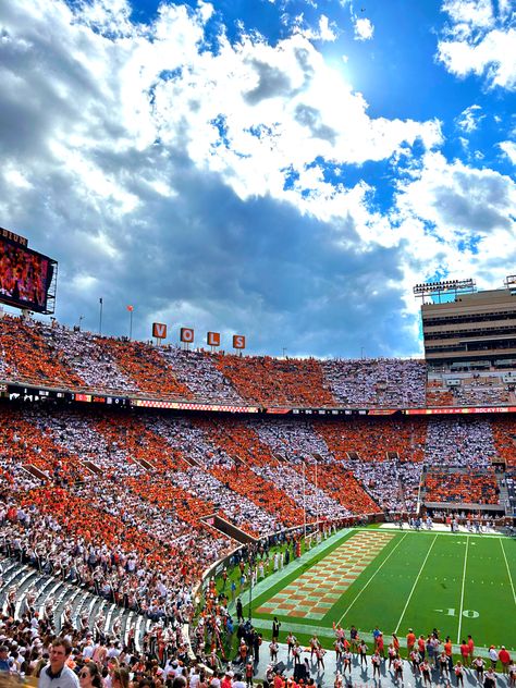 tennesee football vols neyland sec football Rocky Top Tennessee, Neyland Stadium, Tennessee Orange, Green Day Billie Joe, Sec Football, Go Vols, Rocky Top, Knoxville Tennessee, Dream School